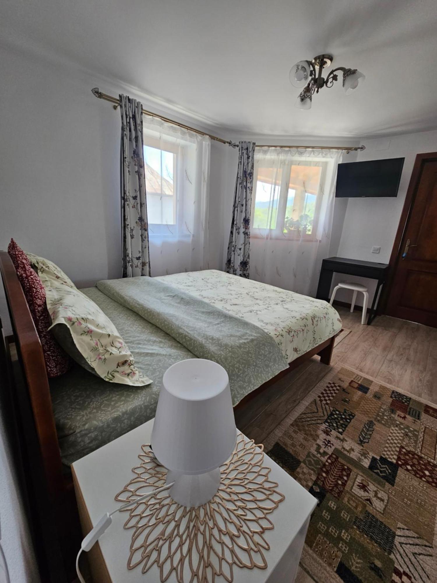 Casa Hera Călimăneşti Buitenkant foto